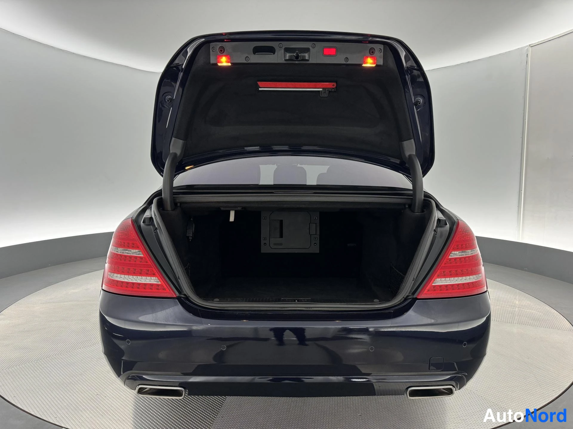 Sininen Mercedes-Benz S 350 BlueTEC 4MATIC 2011, takaa, kuva 9