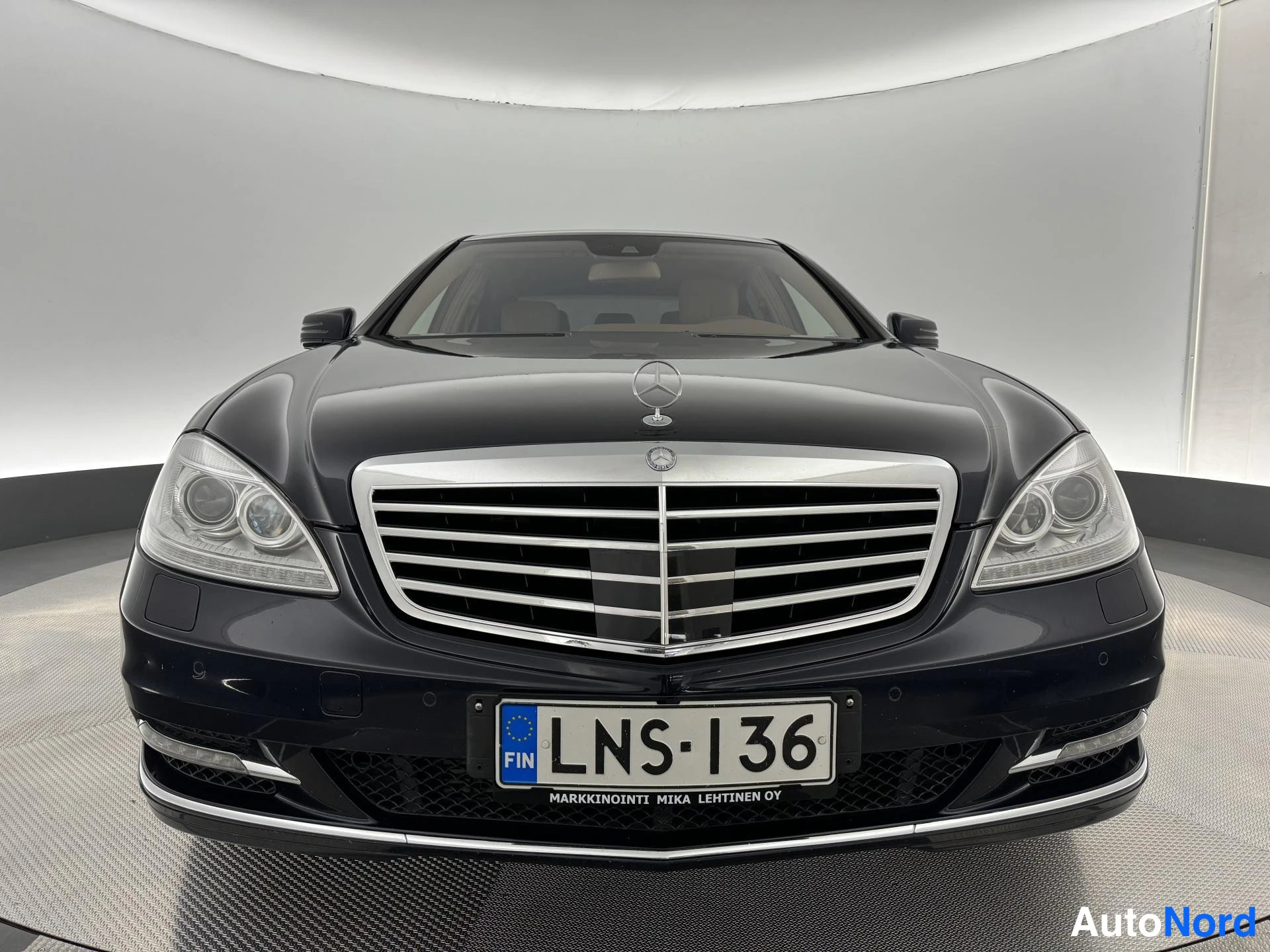 Sininen Mercedes-Benz S 350 BlueTEC 4MATIC 2011, edestä, kuva 5