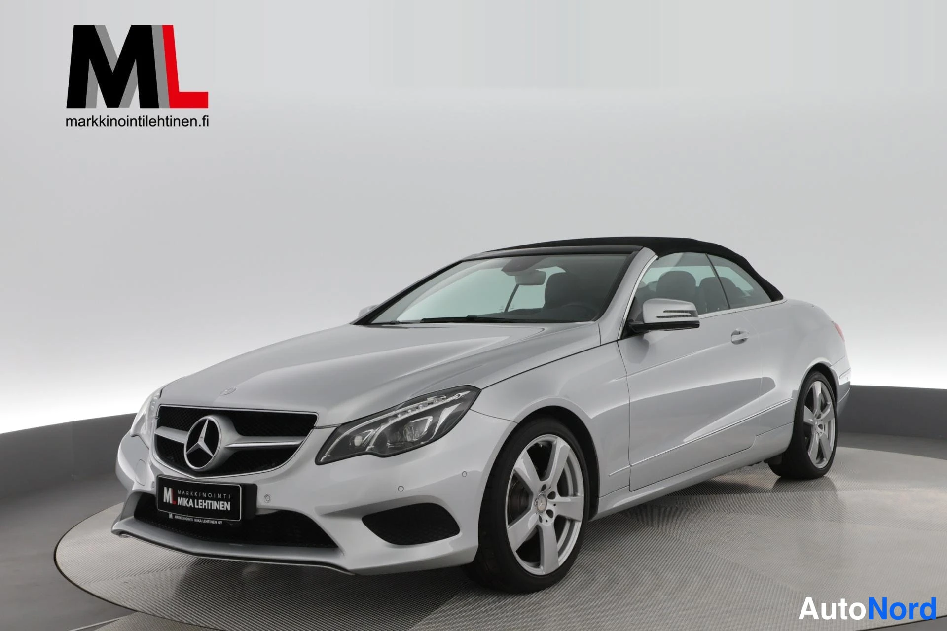 Harmaa Mercedes-Benz E 200 2013, etuviisto, keula vasemmalle, kuva 2