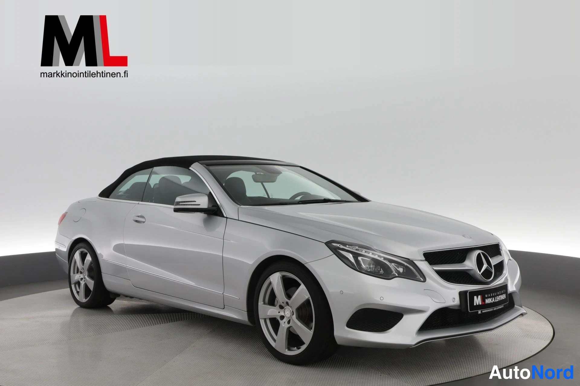 Harmaa Mercedes-Benz E 200 2013, etuviisto, keula oikealle, kuva 5