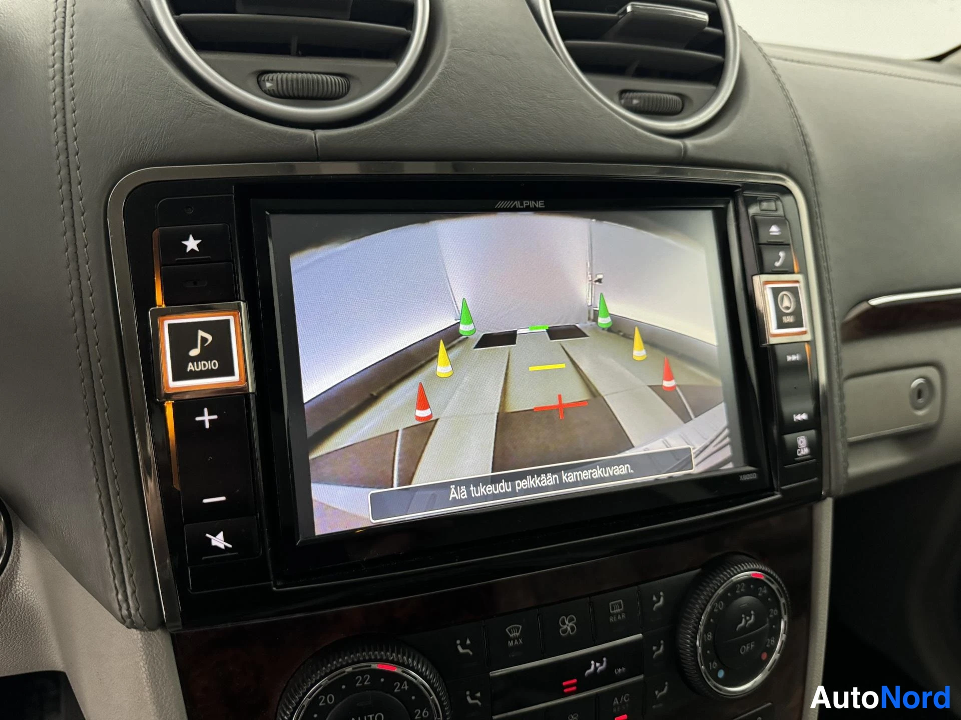 Harmaa Mercedes-Benz GL 420 CDI 4MATIC 2007, yksityiskohta, kuva 29