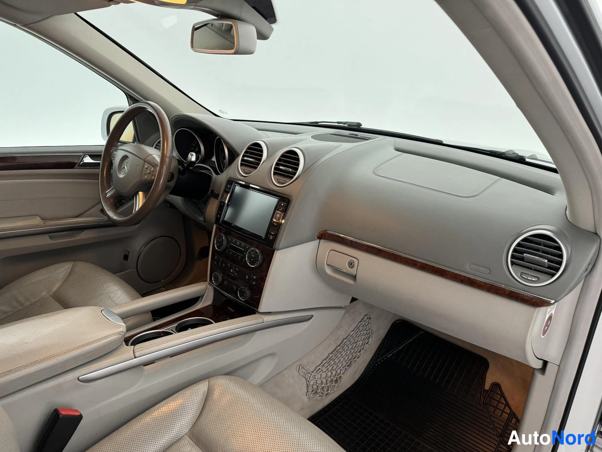 Harmaa Mercedes-Benz GL 420 CDI 4MATIC 2007, ohjaamo, kuva 11