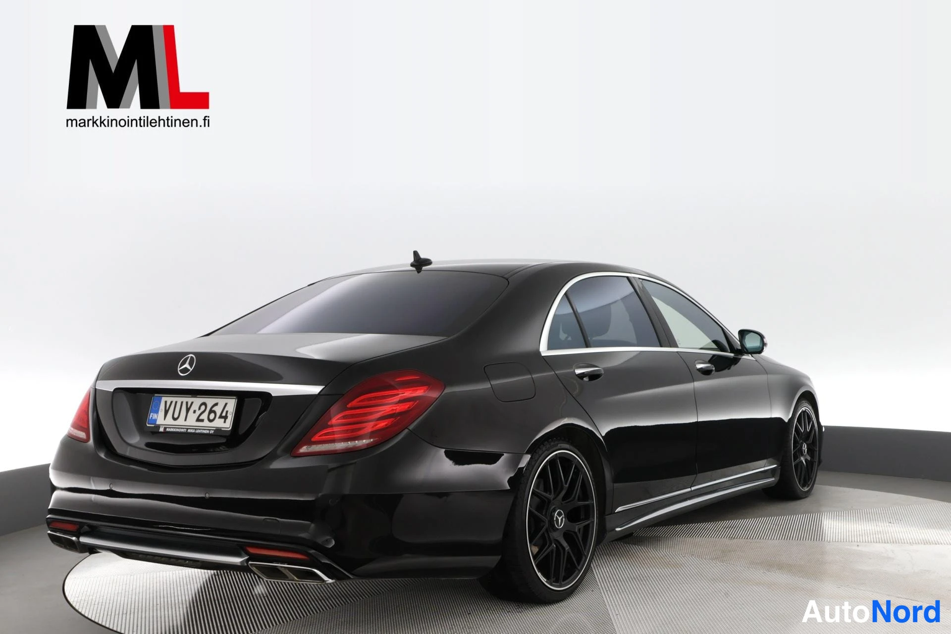 Musta Mercedes-Benz S 350 BlueTEC 2014, takaviisto, kuva 6