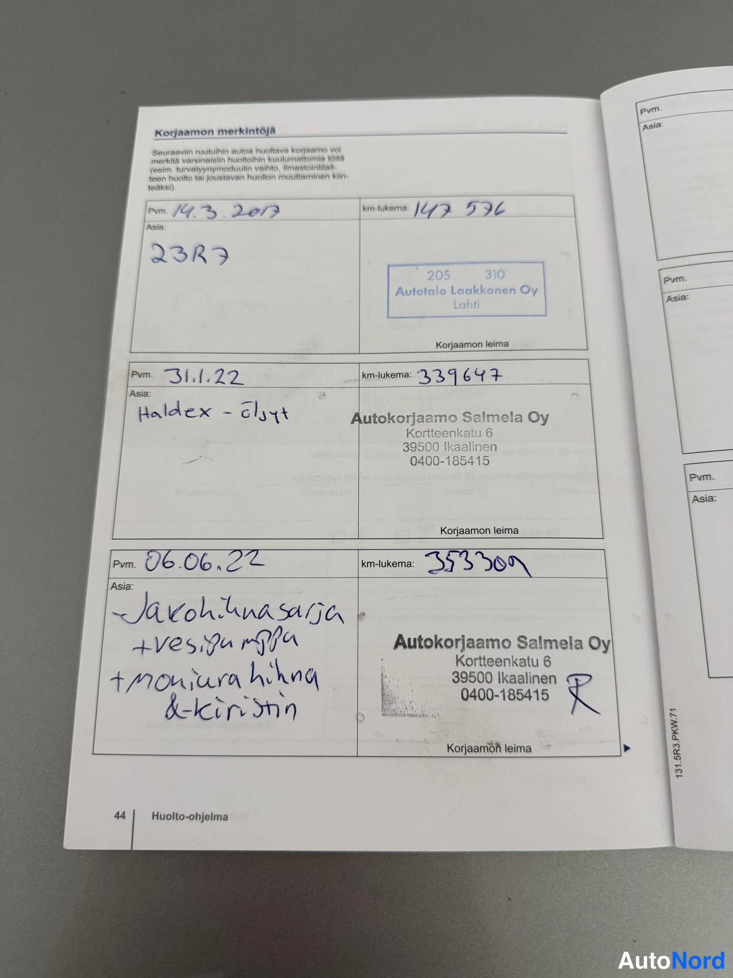 Harmaa Volkswagen Passat Variant 2013, asiakirja, kuva 26
