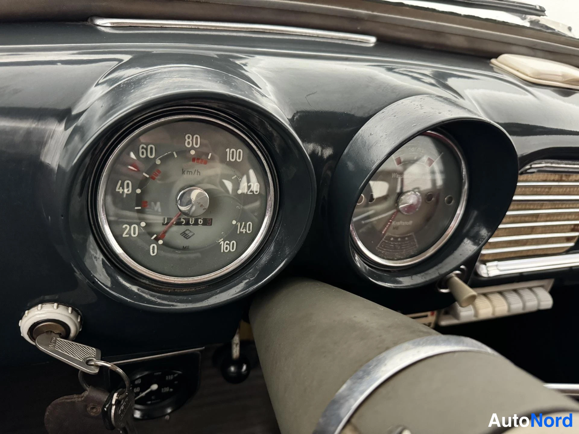 Sininen Wartburg 1000 1964, yksityiskohta, kuva 32