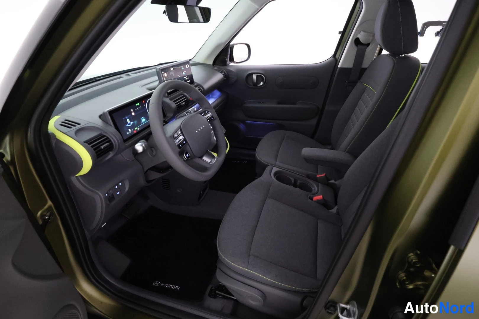 Vihreä Hyundai Inster 2026, ohjaamo, kuva 8