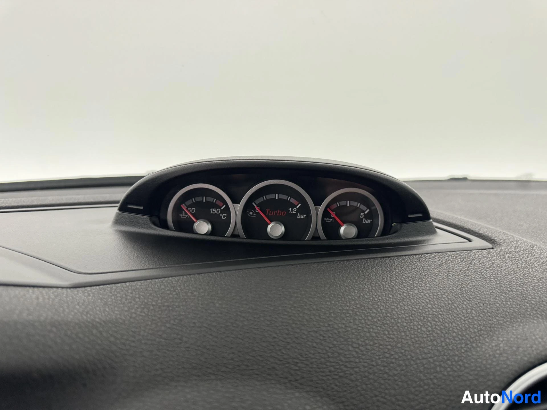 Musta Ford Focus 2007, yksityiskohta, kuva 22