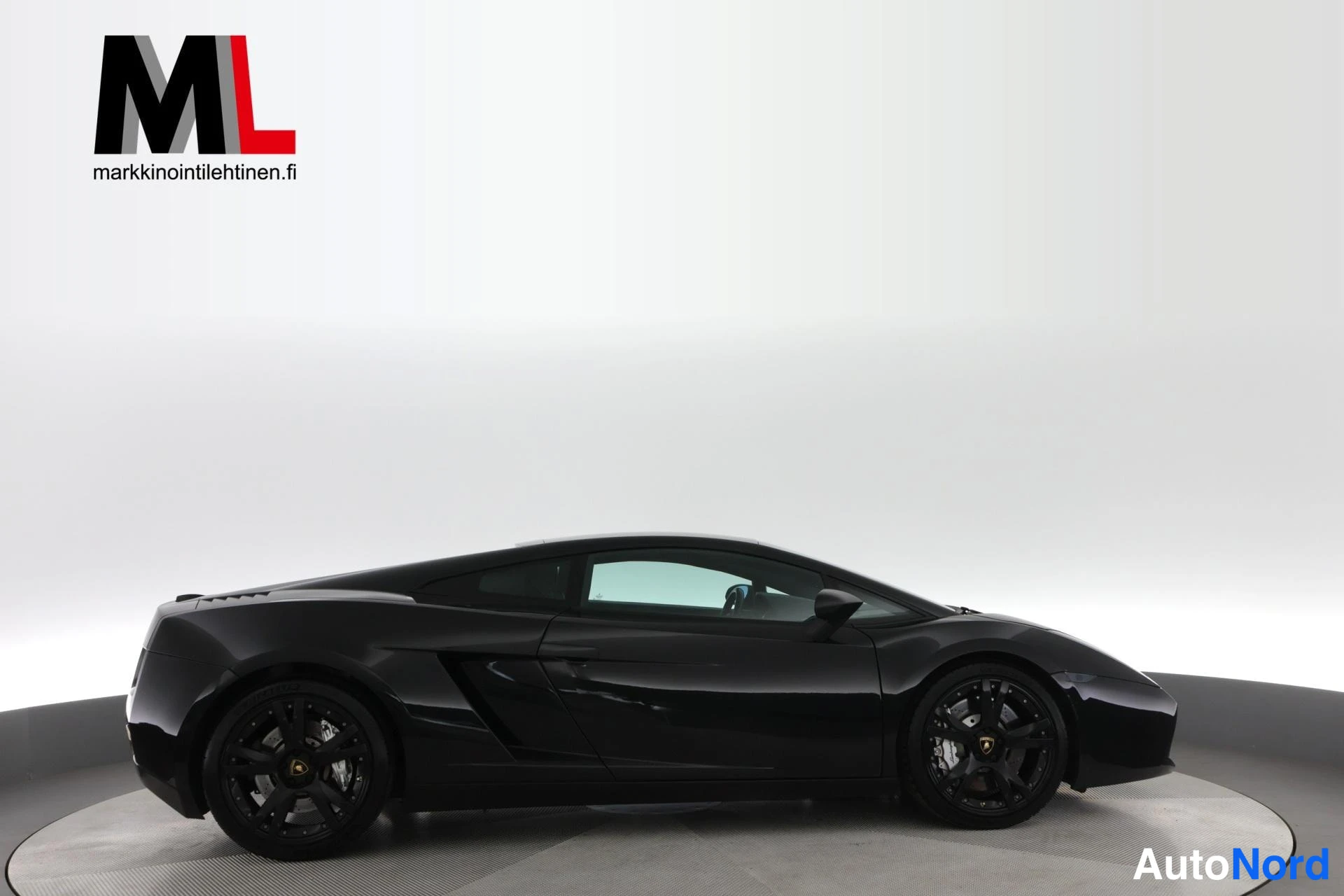 Musta Lamborghini Gallardo Nera 2007, sivulta, kuva 5
