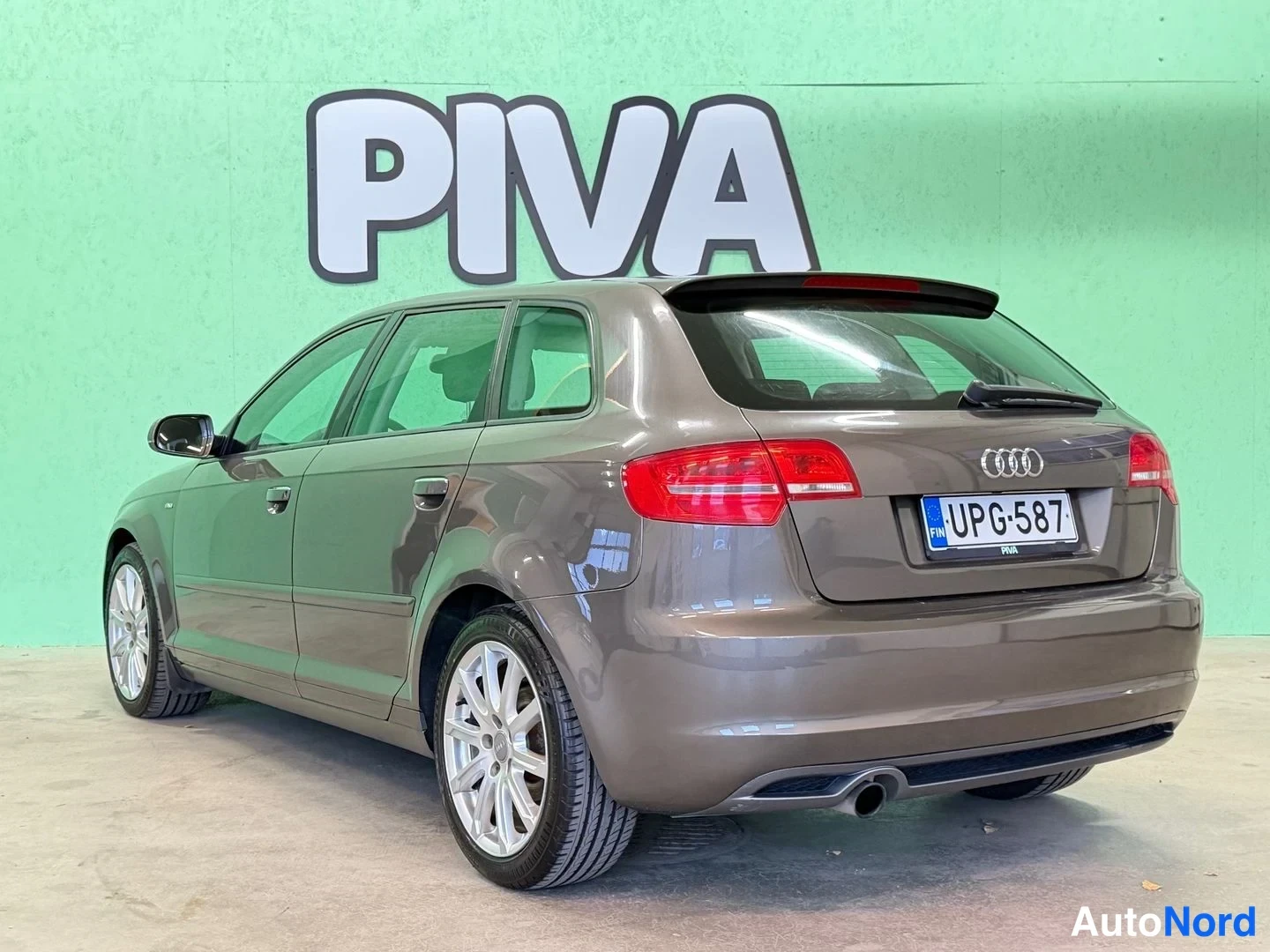 Harmaa Audi A3 2012, takaviisto, kuva 7