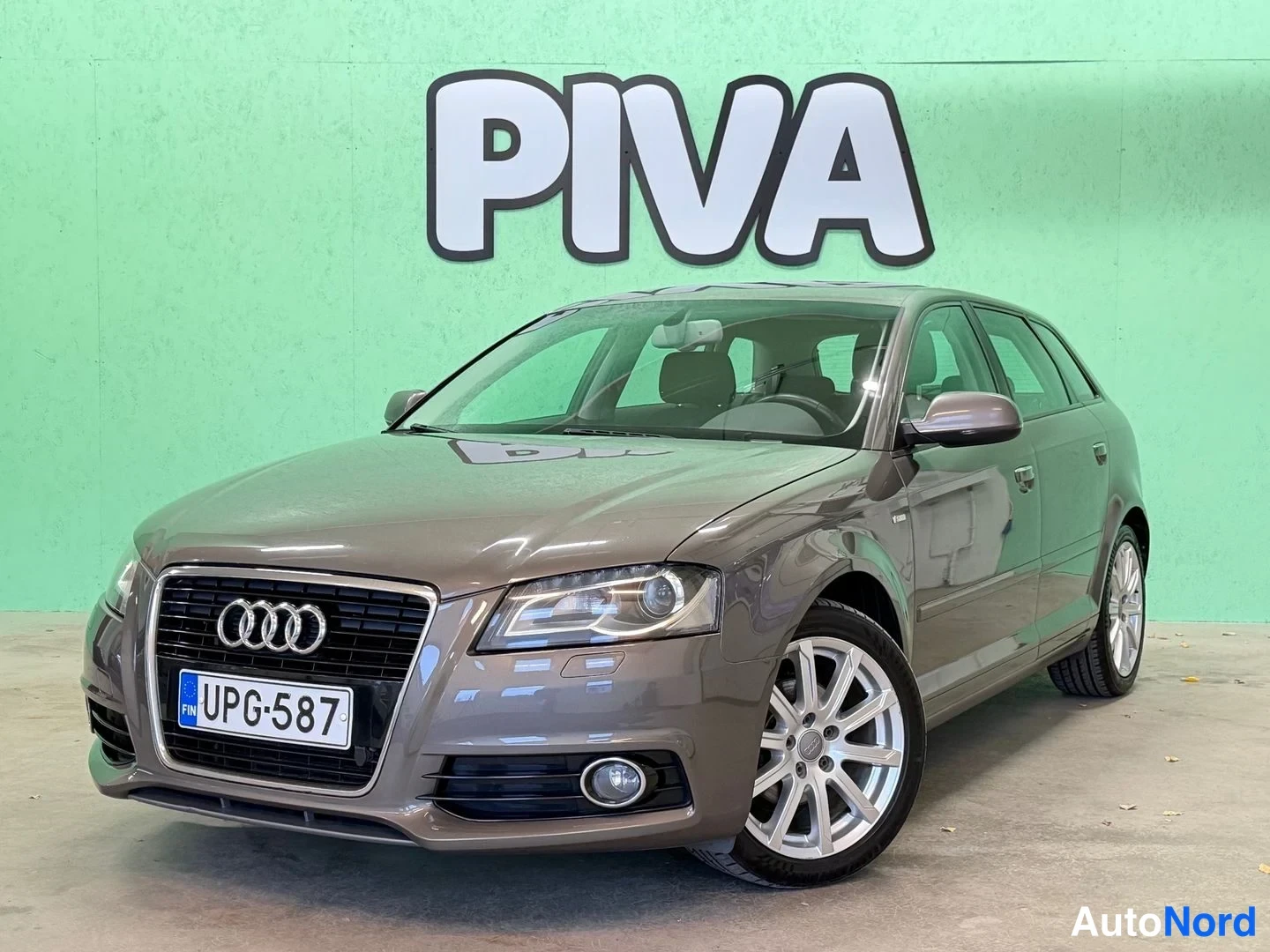 Audi A3 S line Business Plus Sportback Attraction 1,2 TFSI 77kW S tronic 2012