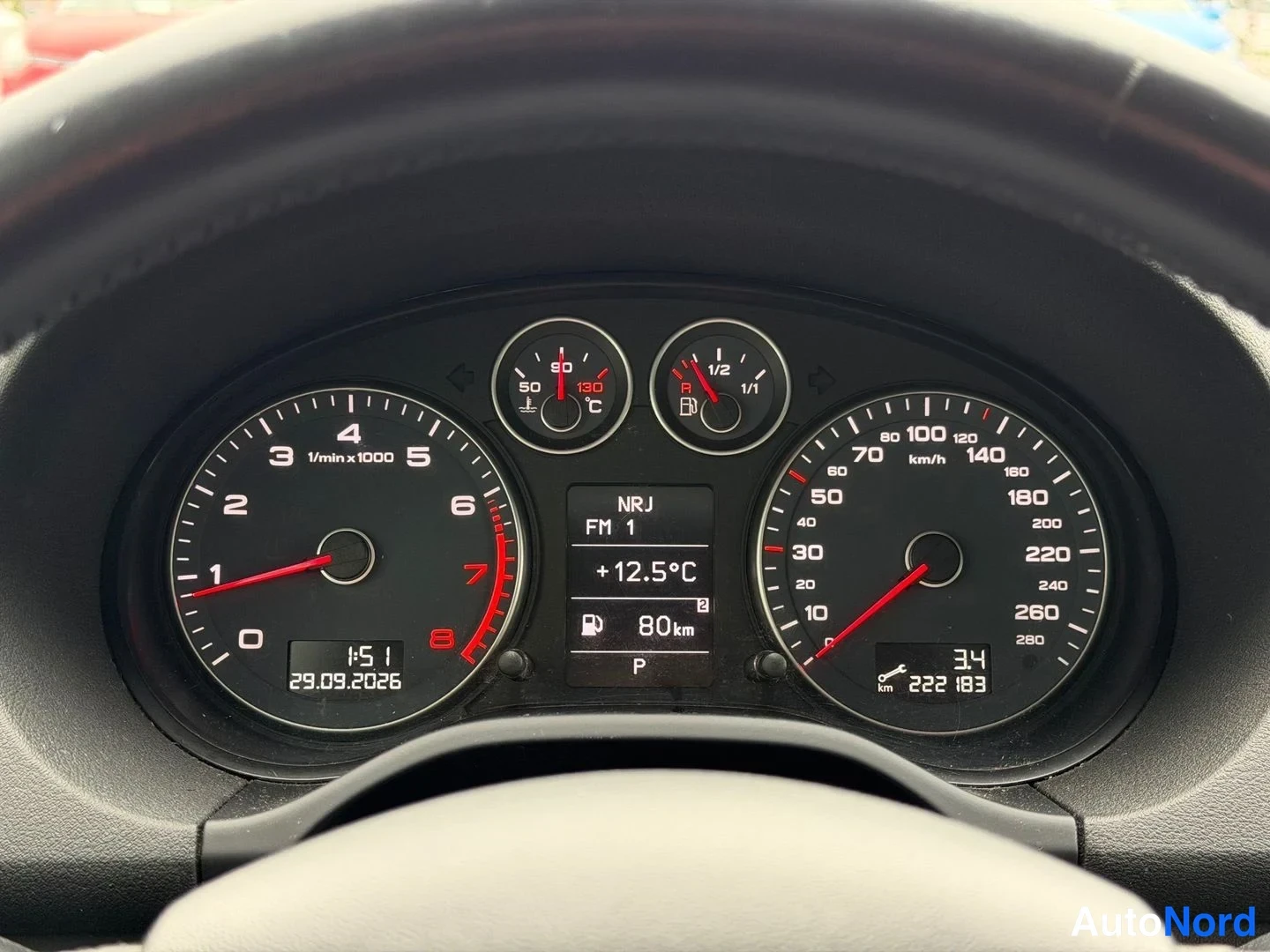 Harmaa Audi A3 2012, yksityiskohta, kuva 8