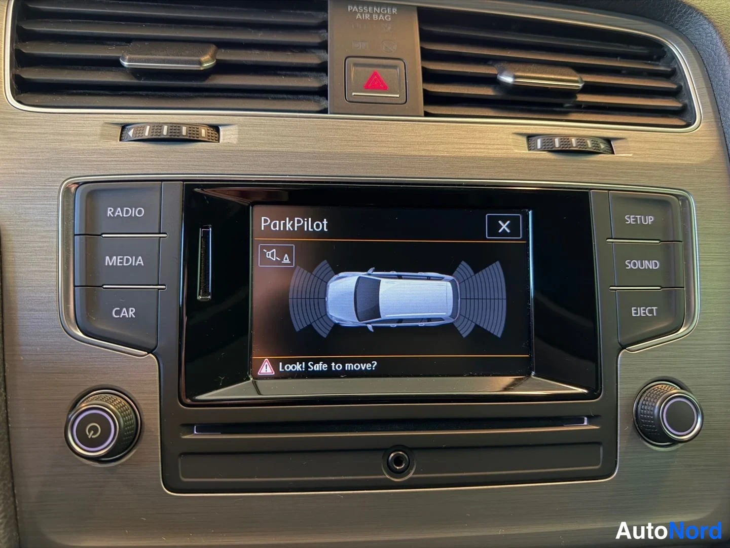 Grey Volkswagen Golf Variant 2014, detail, photo 18