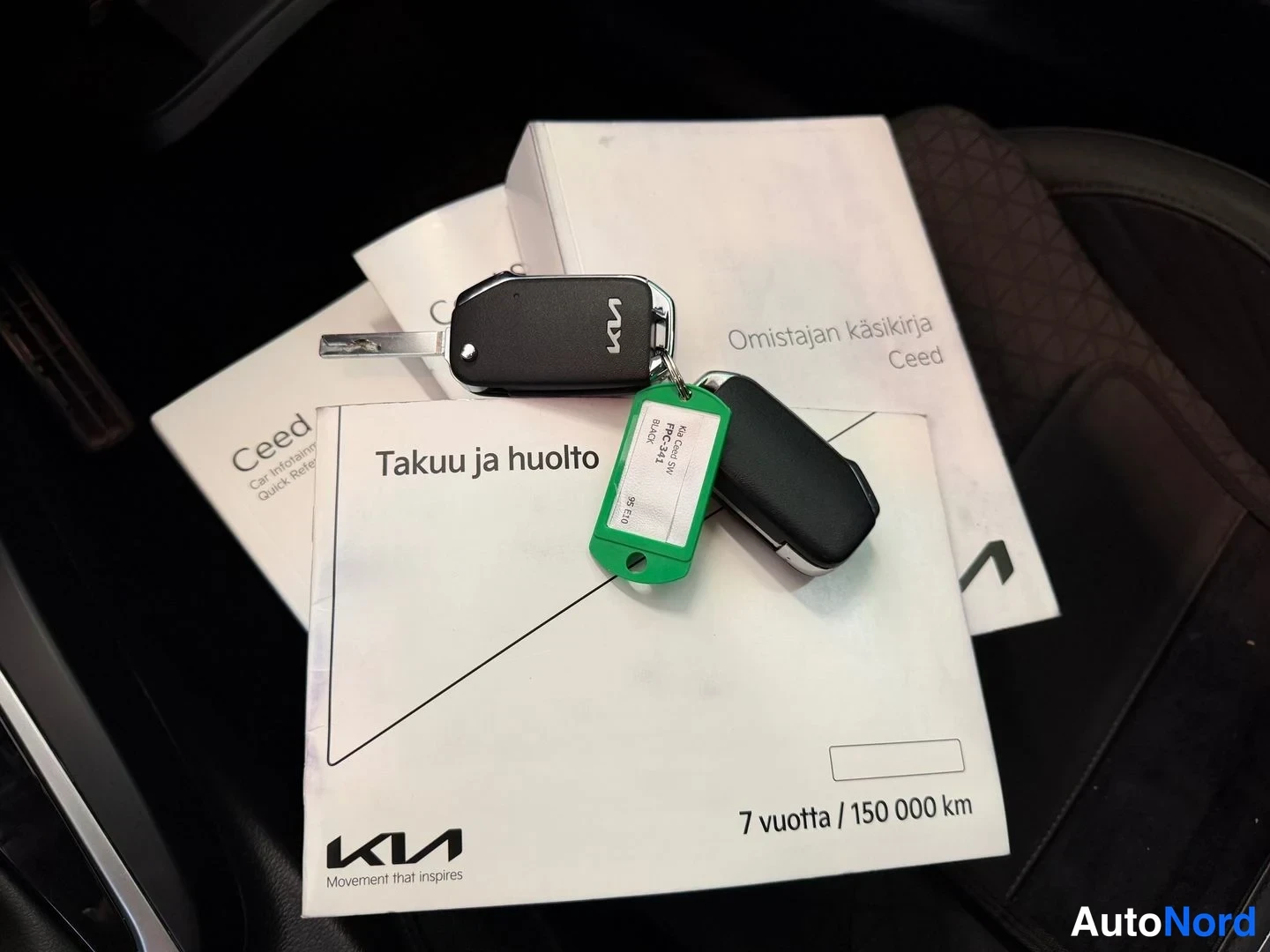 Musta Kia Ceed 2022, asiakirja, kuva 26