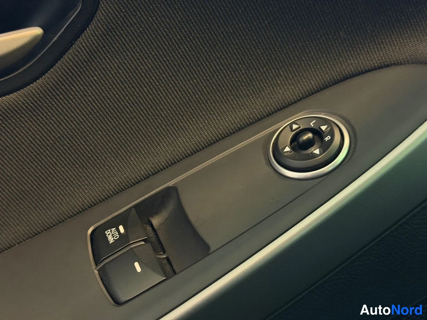 Hopea Hyundai i30 2013, yksityiskohta, kuva 21