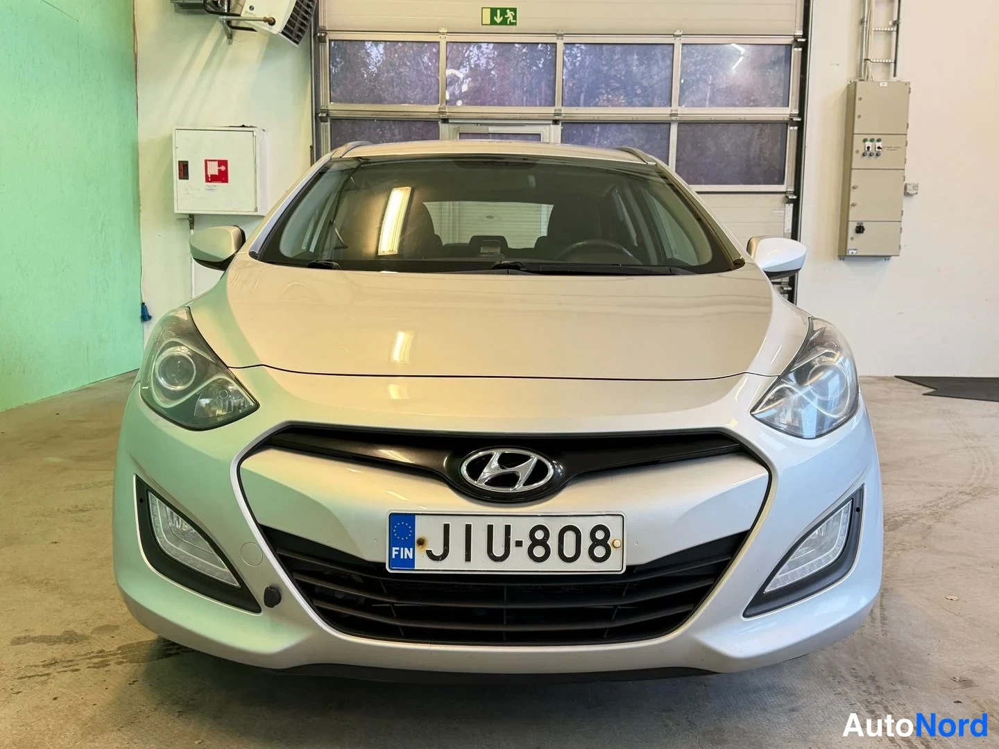 Hopea Hyundai i30 2013, edestä, kuva 5