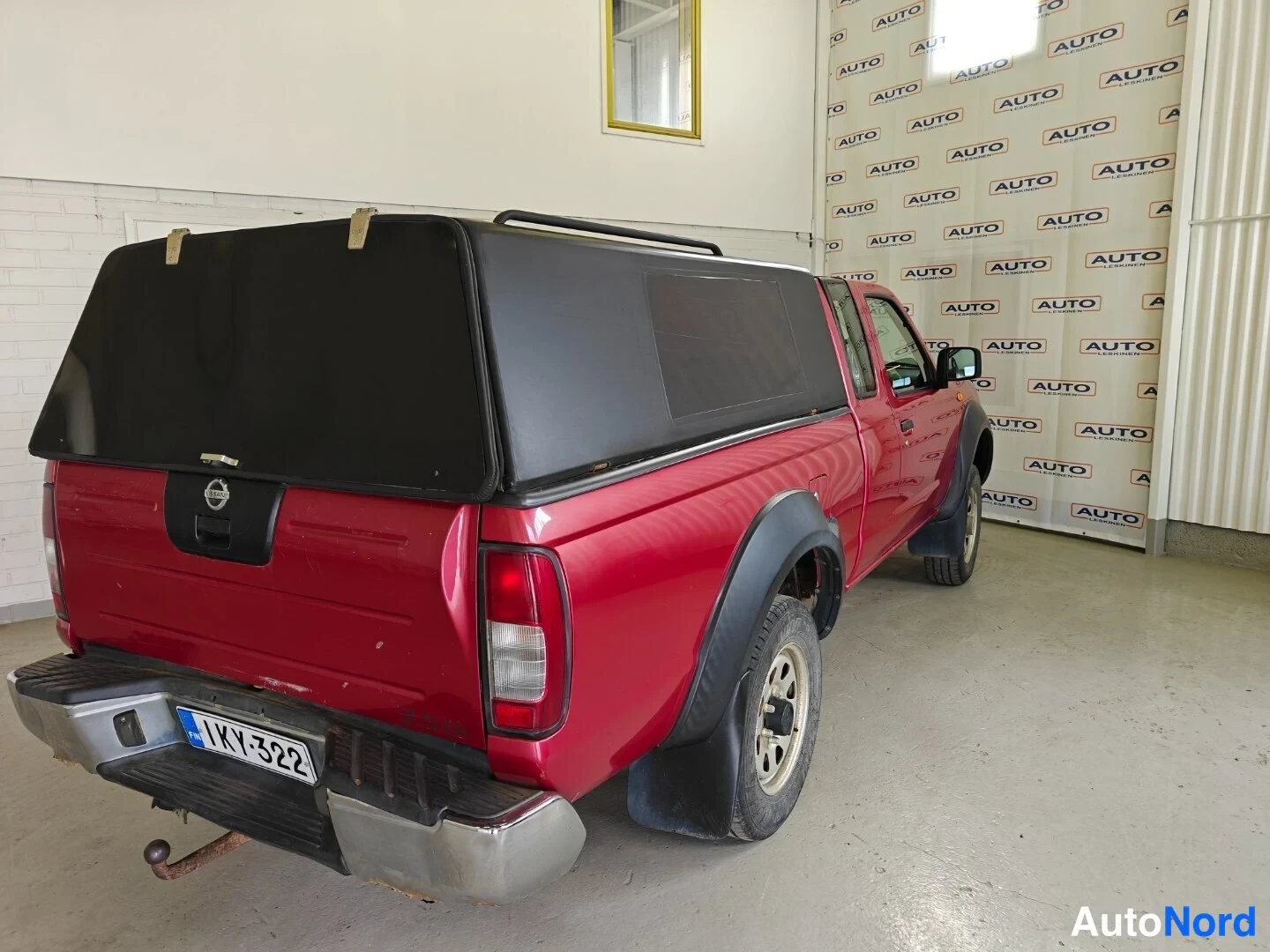 Punainen Nissan King Cab 2006, takaviisto, kuva 8