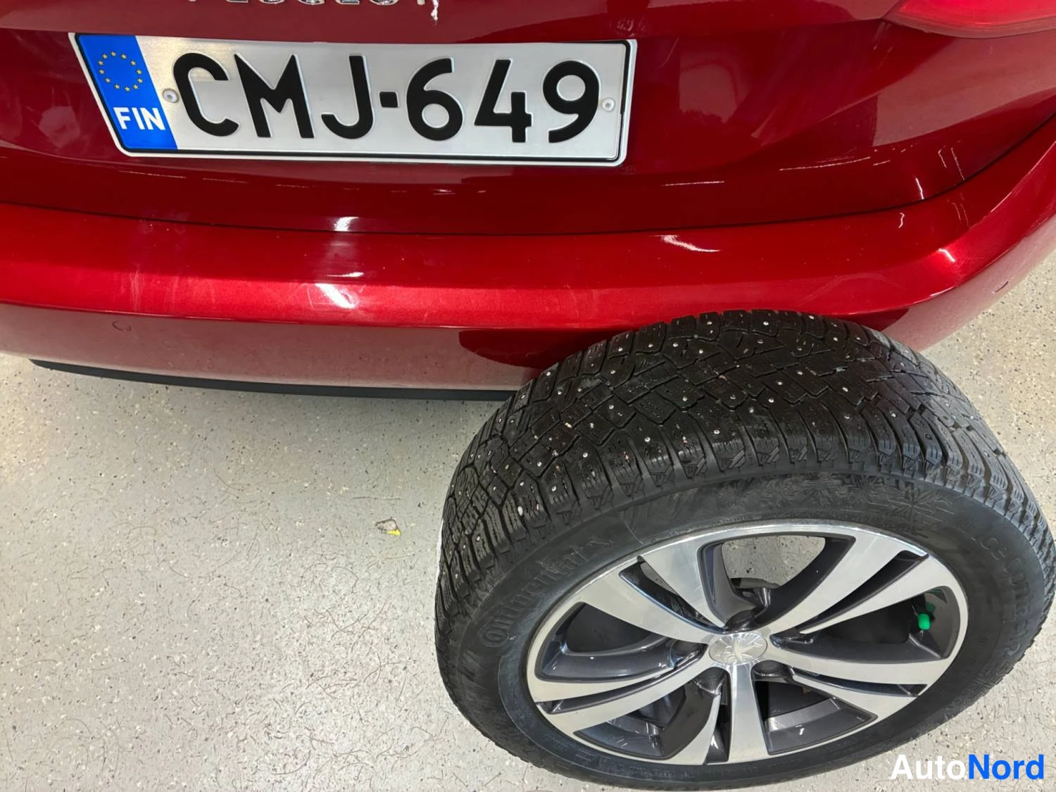 Punainen Peugeot 308 2019, yksityiskohta, kuva 26