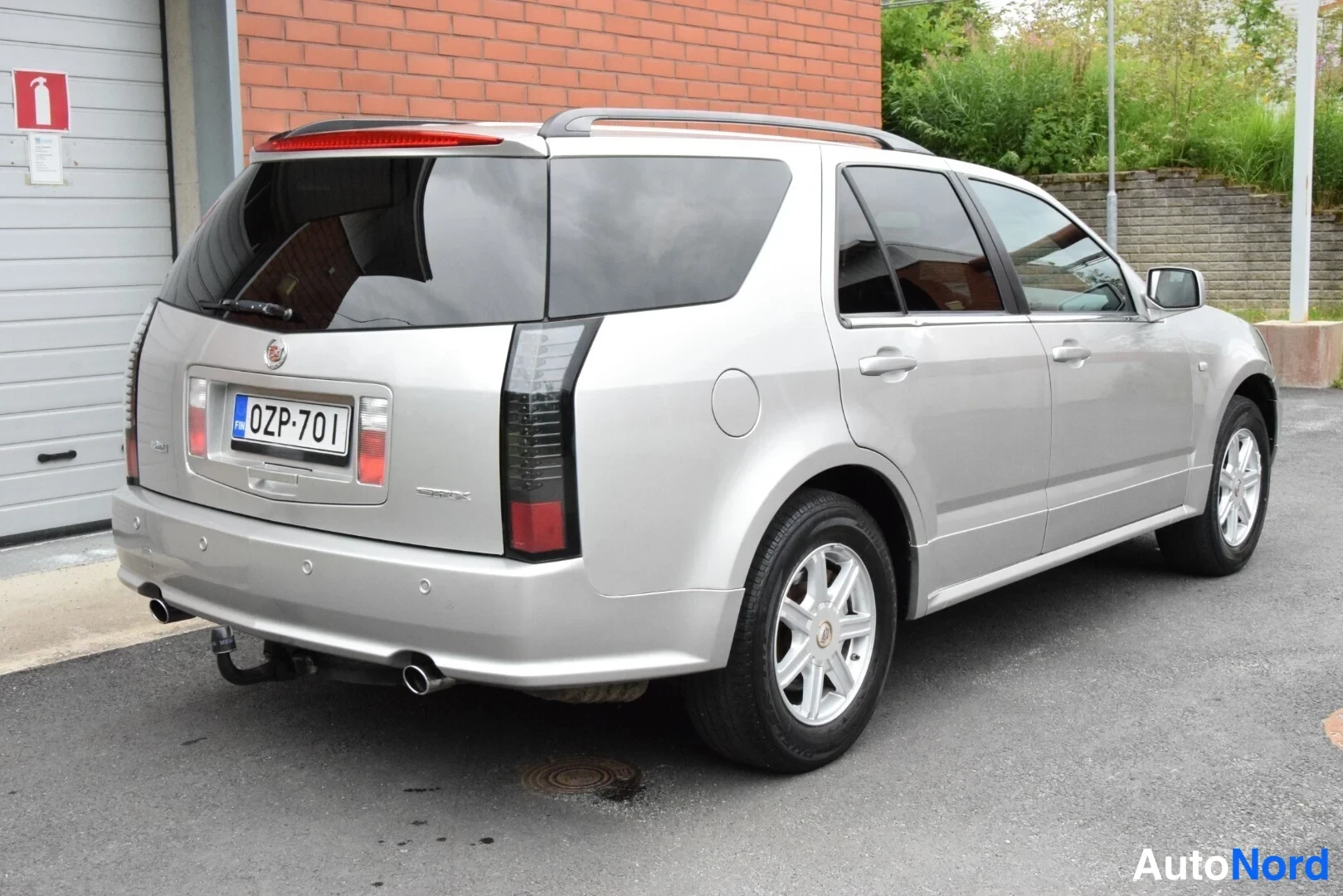 Beige Cadillac SRX 2006, takaviisto, kuva 5