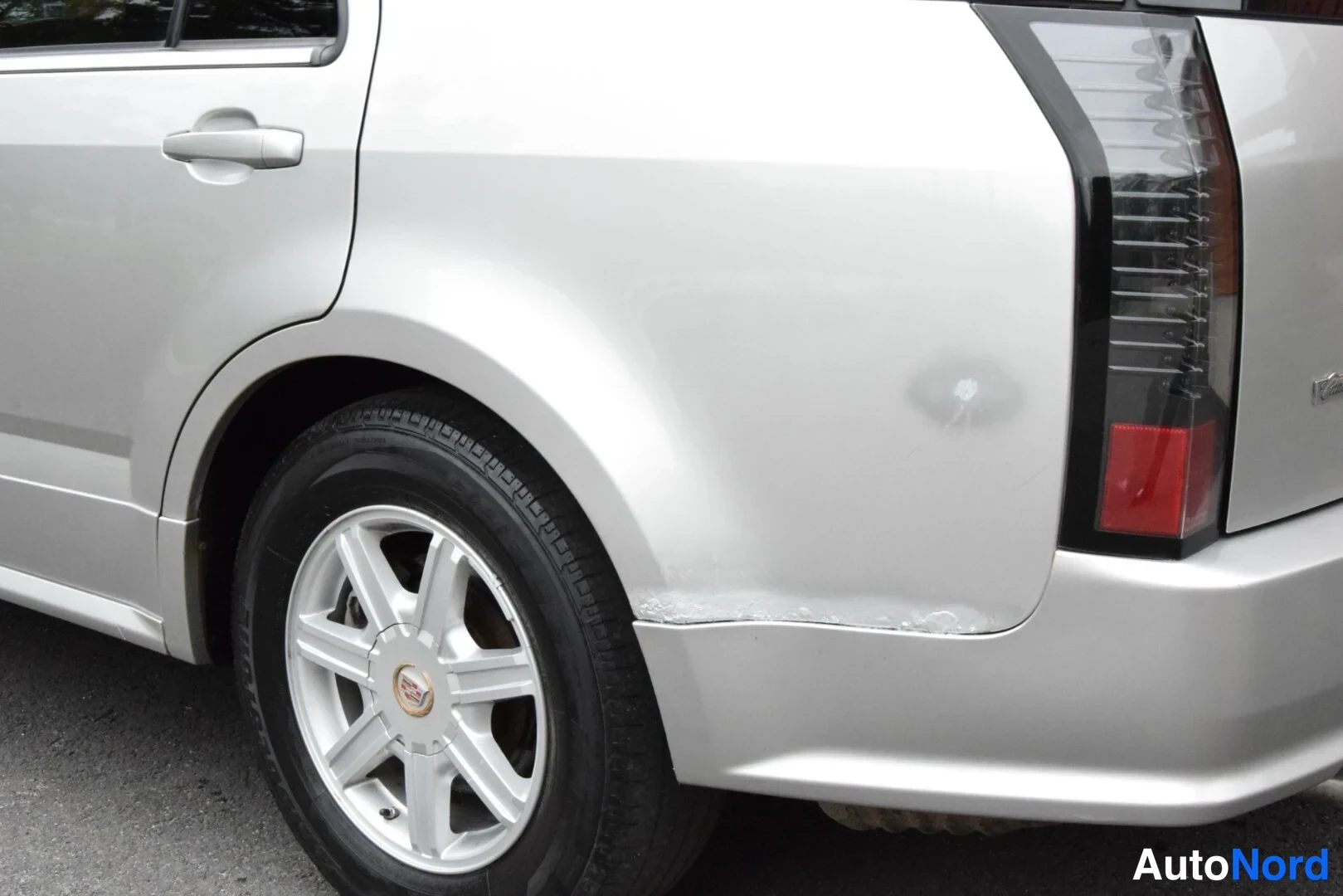 Beige Cadillac SRX 2006, yksityiskohta, kuva 25