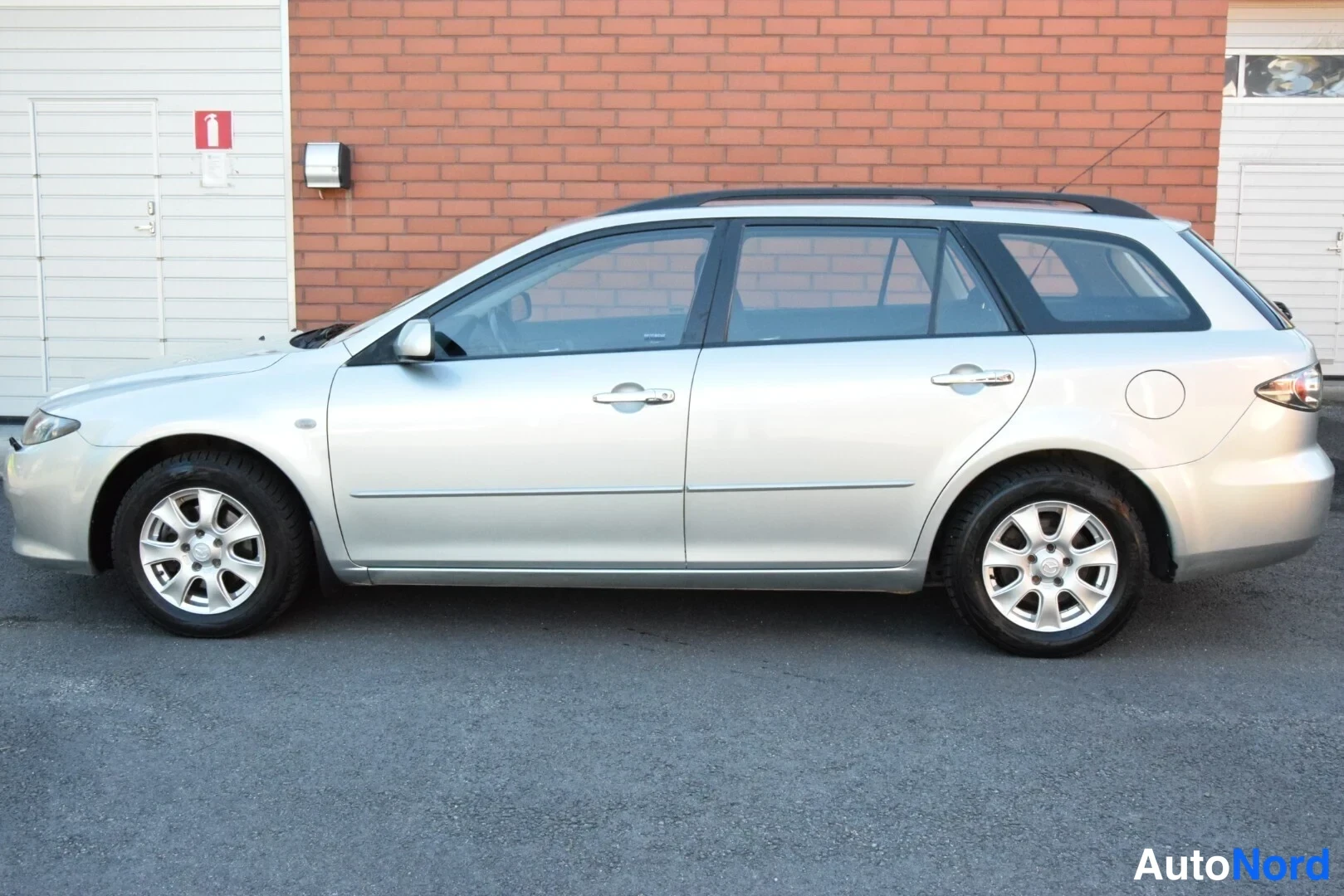 Hopea Mazda 6 2007, etuviisto, keula vasemmalle, kuva 3
