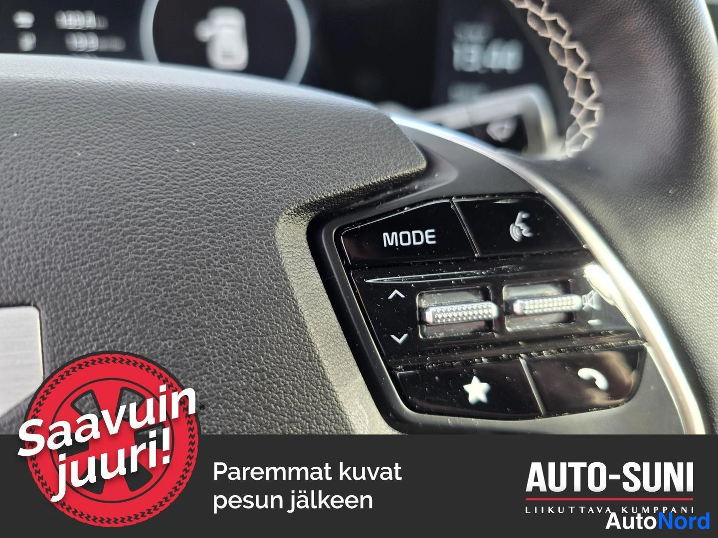 Punainen Kia EV6 2022, yksityiskohta, kuva 10