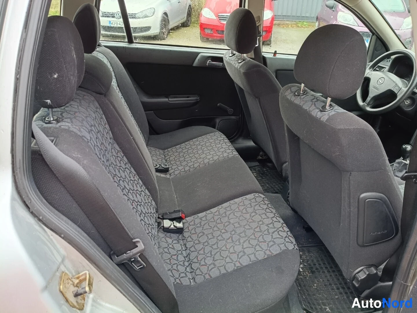Hopea Opel Astra 2001, takaistuimet, kuva 9
