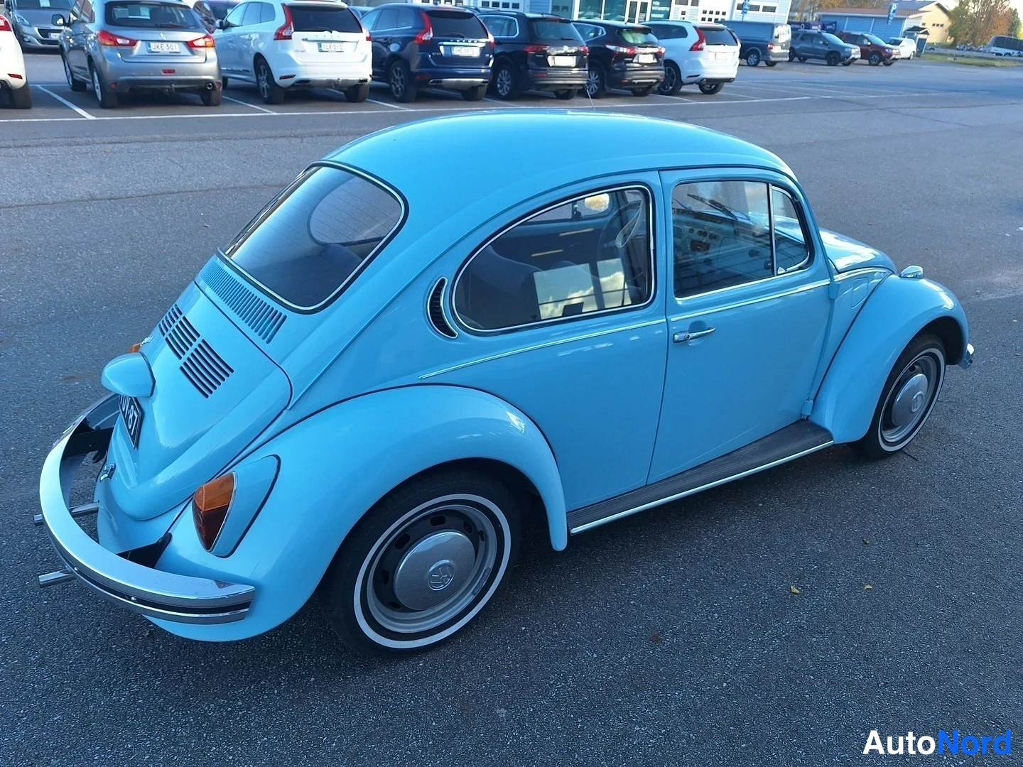 Sininen Volkswagen Kupla 1972, takaviisto, kuva 4