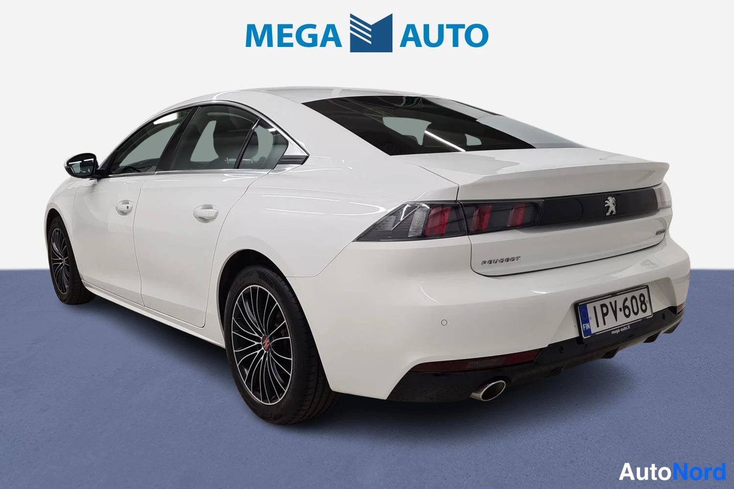 Valkoinen Peugeot 508 2019, takaviisto, kuva 3