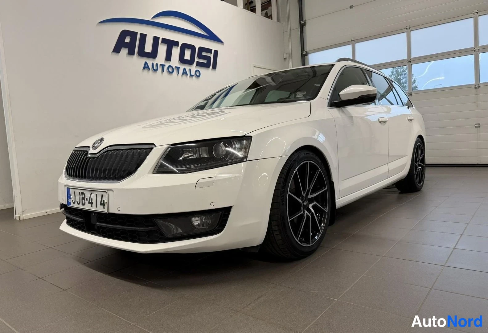 Skoda Octavia Combi 2,0 TDI Elegance DSG Autom 2014