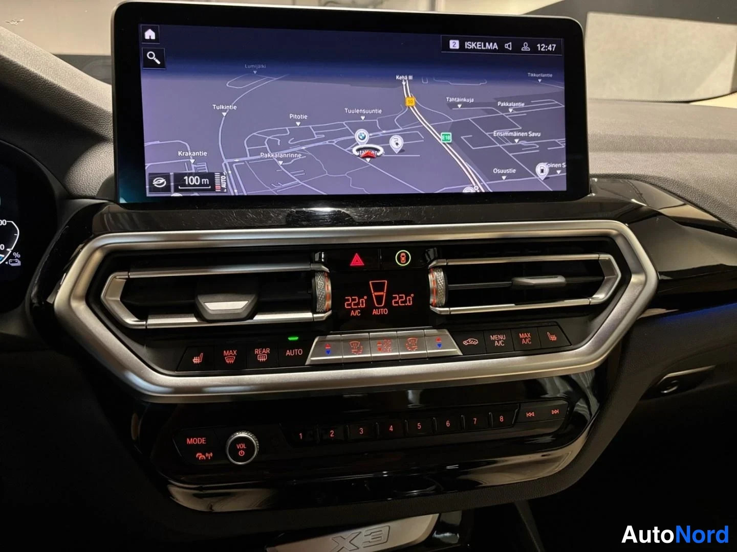 Musta BMW X3 xDrive30e 2023, yksityiskohta, kuva 11