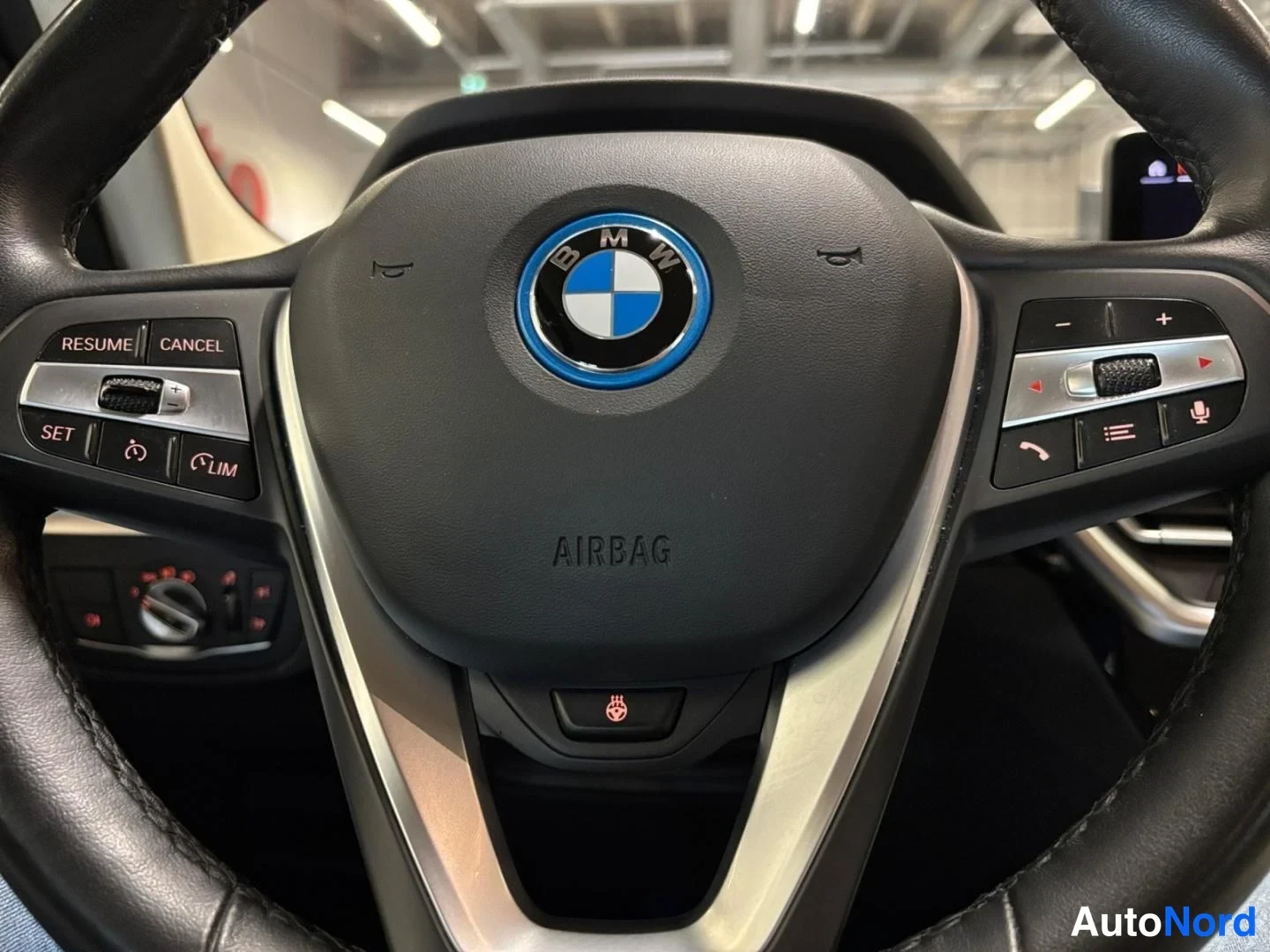 Musta BMW X3 xDrive30e 2023, yksityiskohta, kuva 13