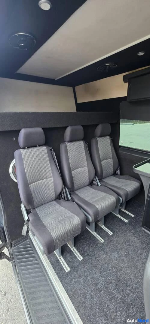 Harmaa Mercedes-Benz Sprinter 2012, takaistuimet, kuva 9