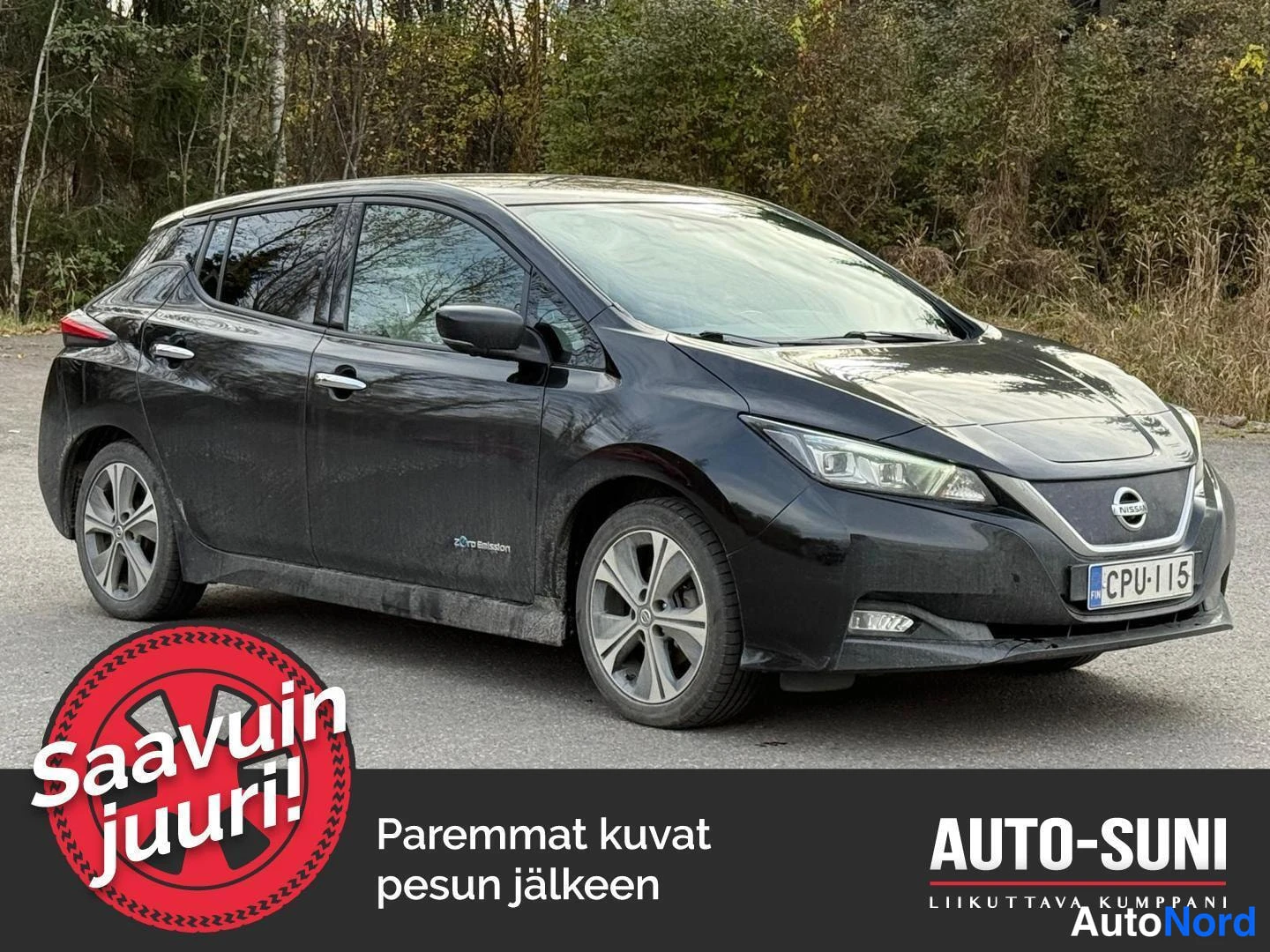 Musta Nissan Leaf 2020, etuviisto, keula oikealle, kuva 2
