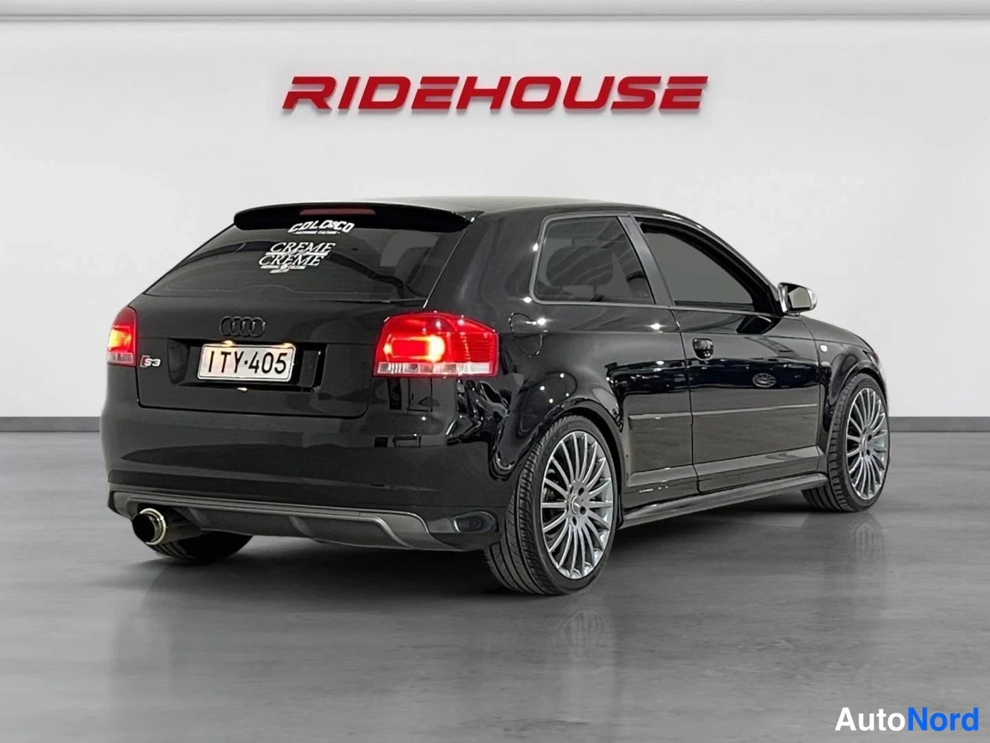 Musta Audi S3 2007, takaviisto, kuva 6