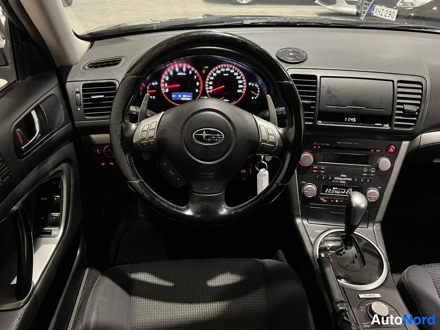Musta Subaru Outback 2006, yksityiskohta, kuva 13