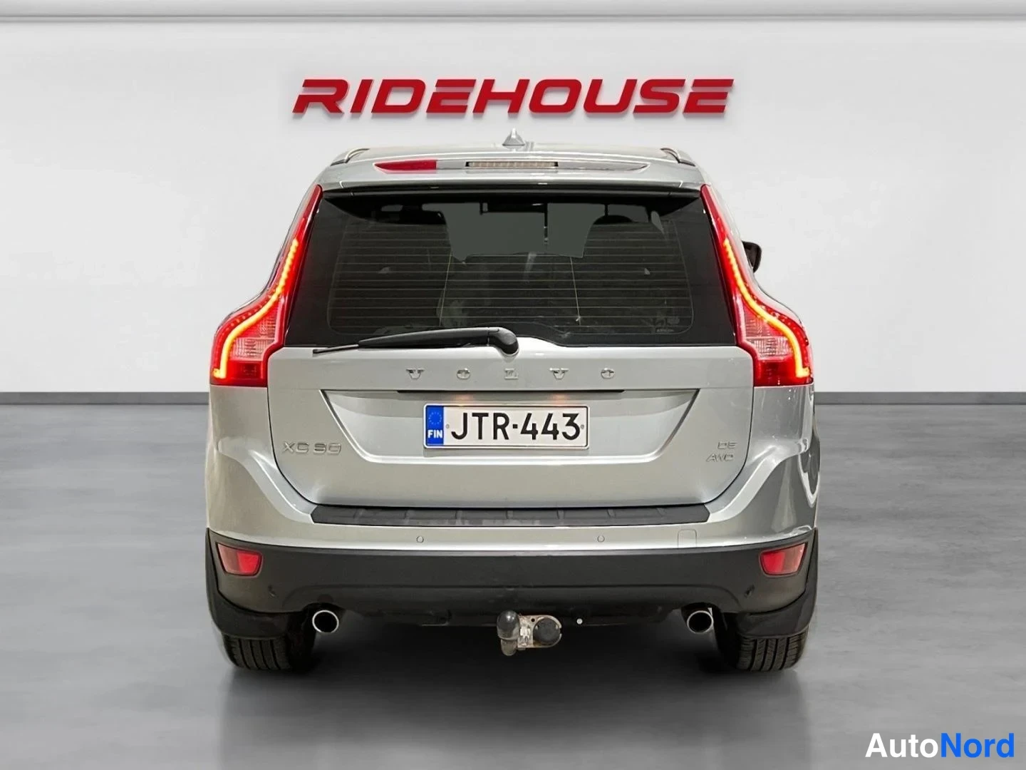 Hopea Volvo XC60 2010, takaa, kuva 8