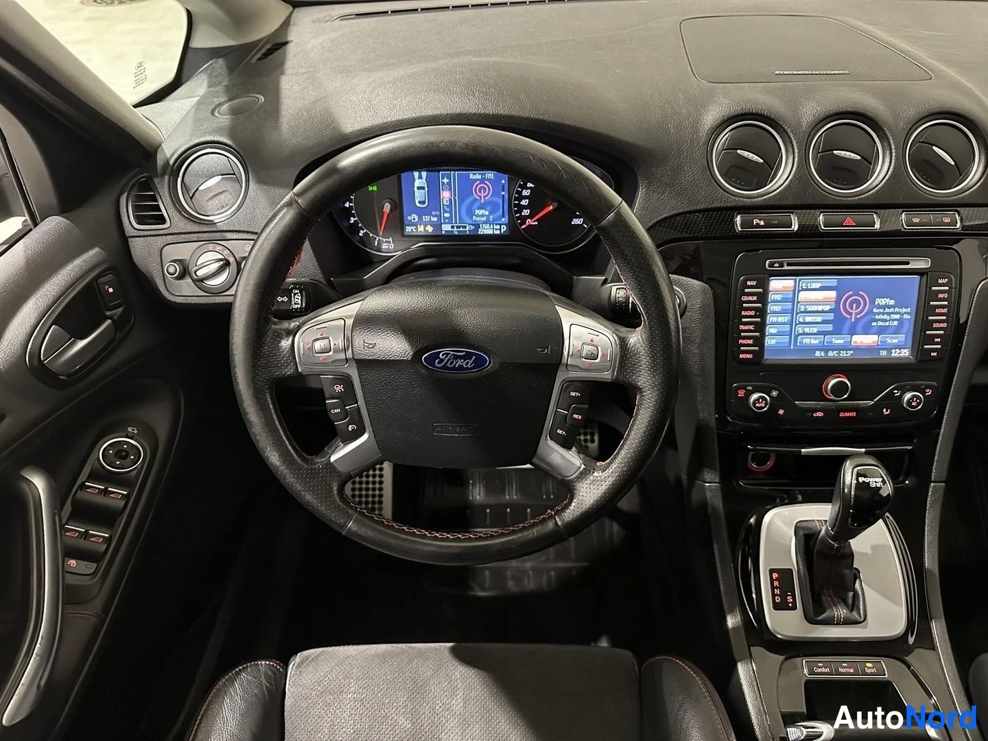 Harmaa Ford S-MAX 2012, ohjaamo, kuva 12