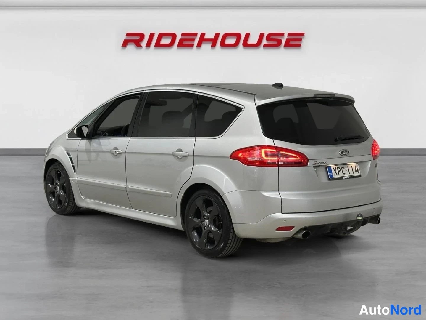 Harmaa Ford S-MAX 2012, takaviisto, kuva 7