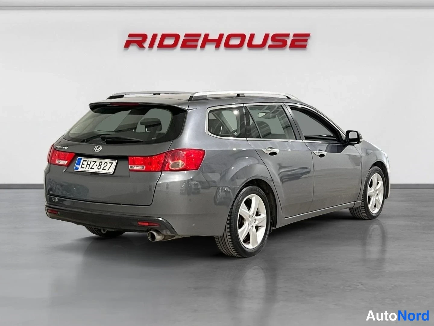 Harmaa Honda Accord 2010, takaviisto, kuva 6
