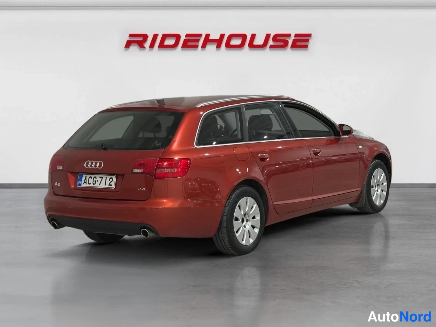 Punainen Audi A6 2005, takaviisto, kuva 6