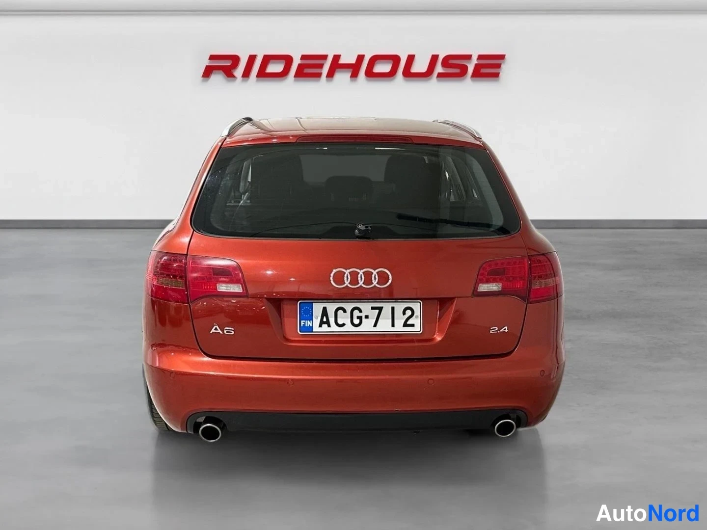 Punainen Audi A6 2005, takaa, kuva 8