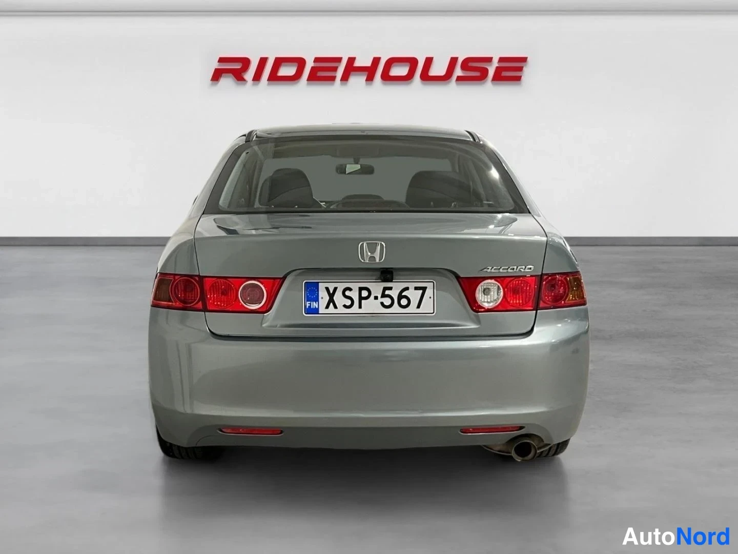 Vihreä Honda Accord 2004, takaa, kuva 8