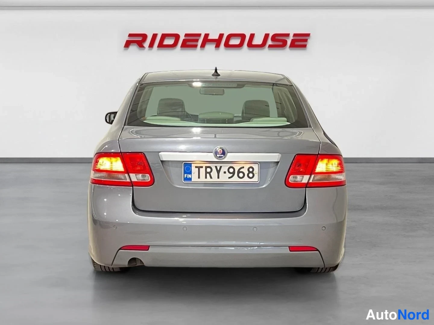 Harmaa Saab 9-3 2008, takaa, kuva 8