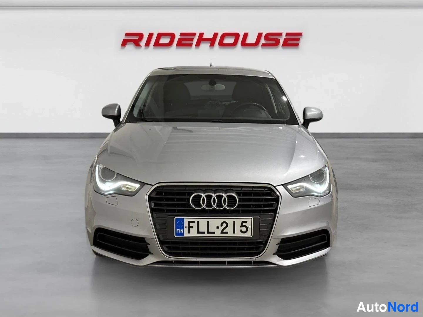 Hopea Audi A1 2014, edestä, kuva 4