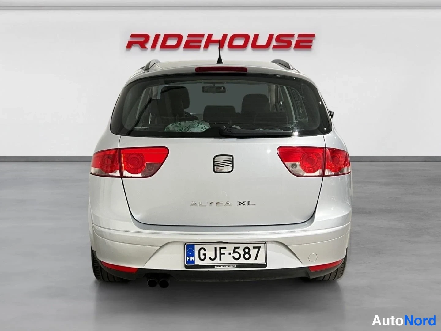 Grey Seat Altea XL 2010, rear, photo 8