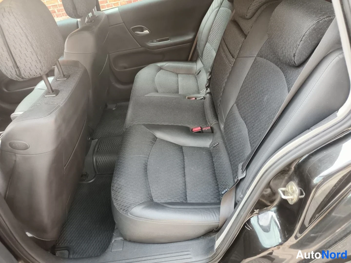 Musta Renault Laguna 2007, takaistuimet, kuva 15