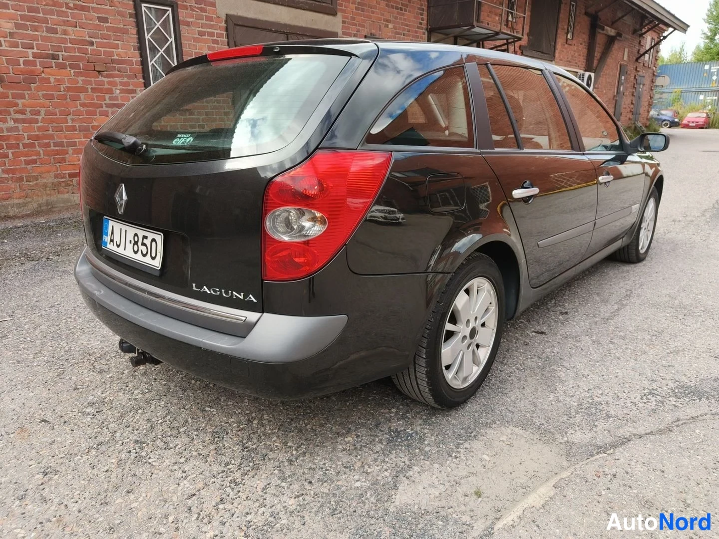 Musta Renault Laguna 2007, takaviisto, kuva 7