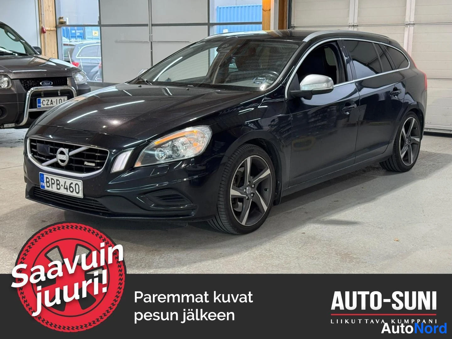 Volvo V60 R-Design 2012