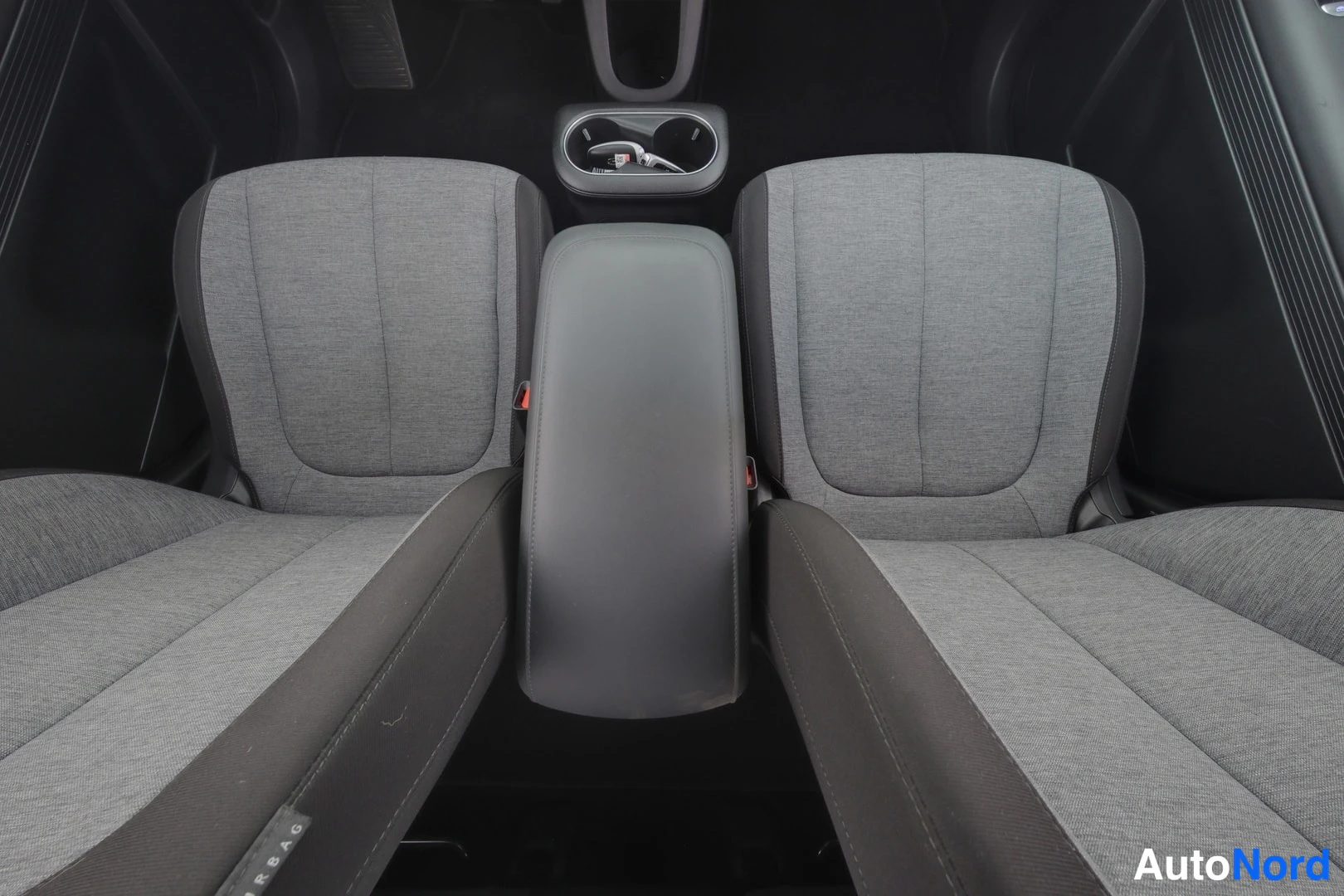 Hopea Hyundai IONIQ 5 2023, etuistuimet, kuva 10