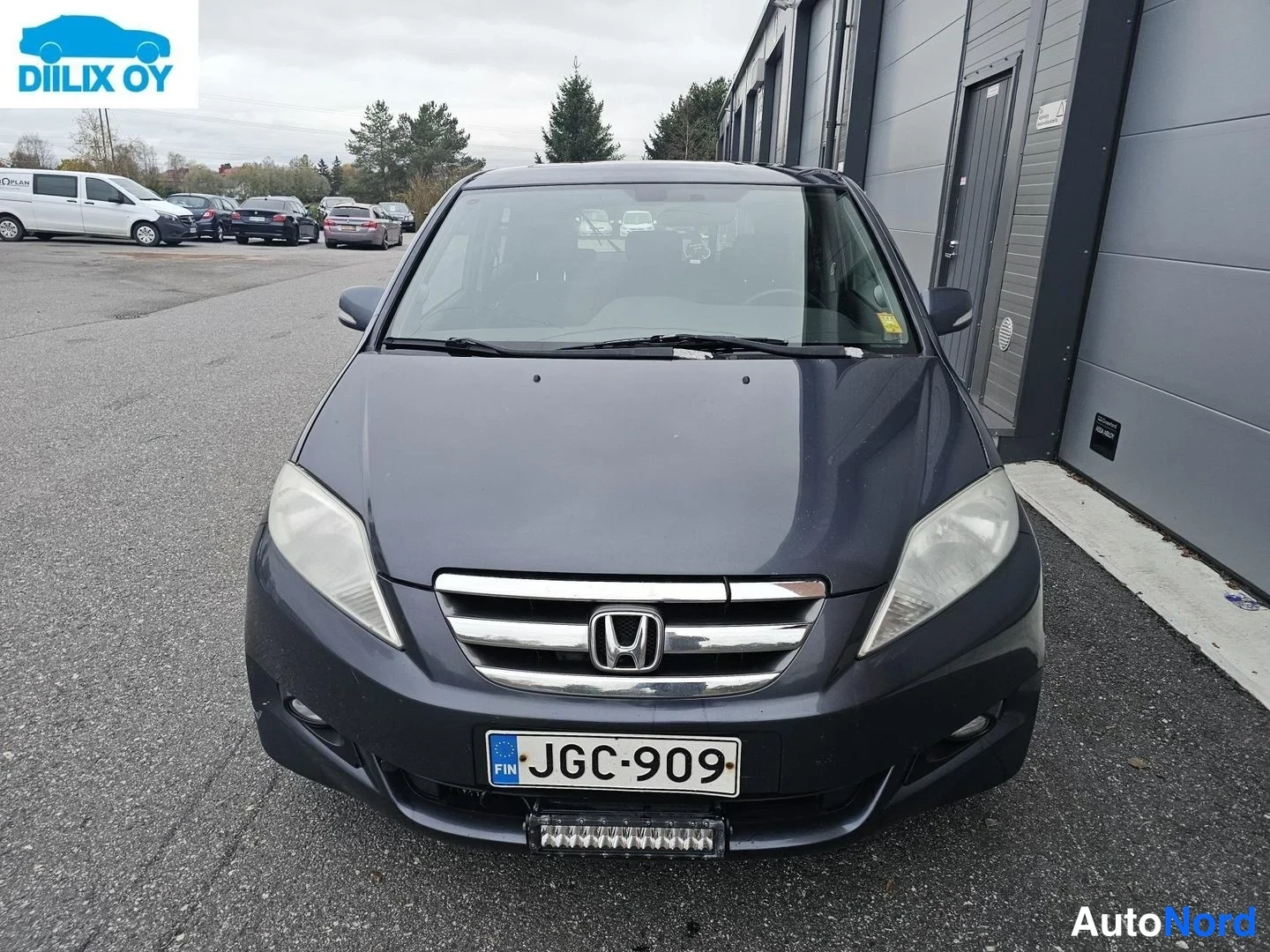 Harmaa Honda FR-V 2005, edestä, kuva 6